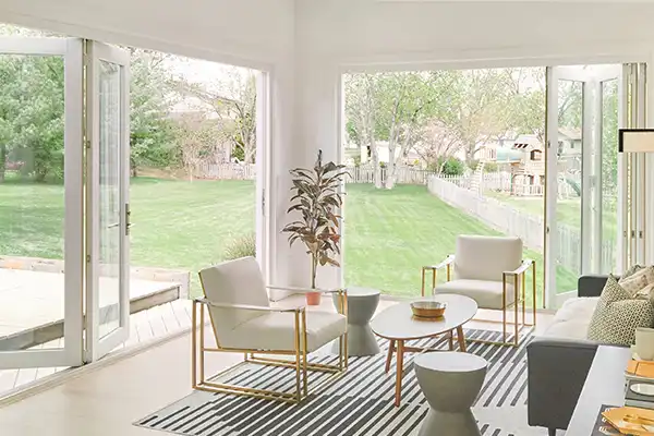 Indoor-Outdoor-Living-Spaces