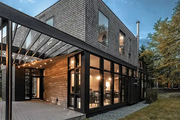Modern-Black-Exterior-Windows
