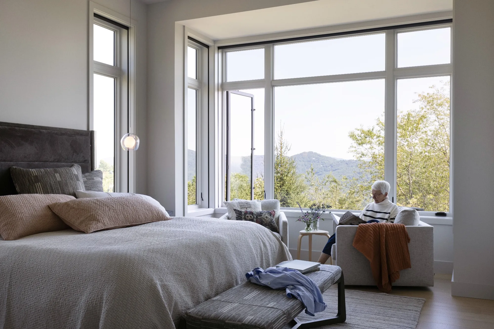 does a bedroom have to have a window​