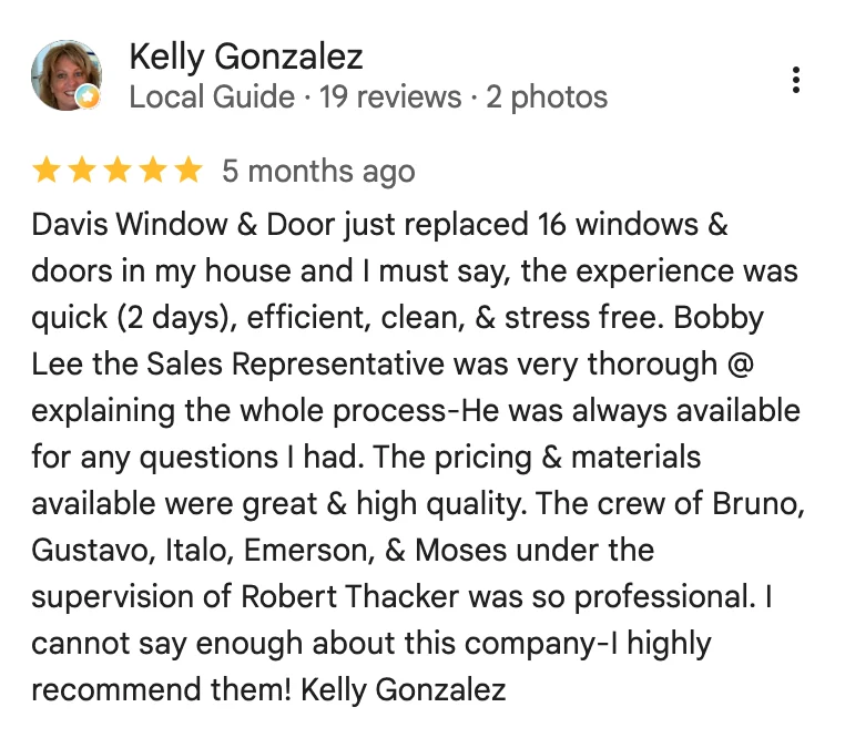 Screenshot of a 5-star review by Kelly Gonzalez praising Davis Window and Door's fast, efficient 16-window replacement